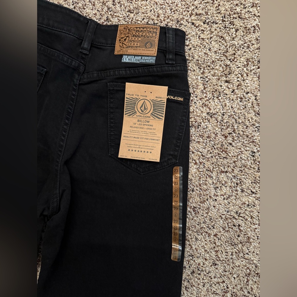 Volcom Boys Jeans NWT - Picture 3 of 4